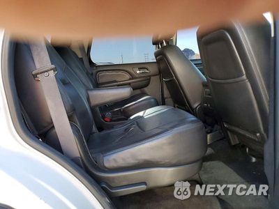 Zdjęcie 11 z 14 samochodu: 2011 GMC YUKON DENALI VIN:1GKS1EEF1BR399777 - miniatura