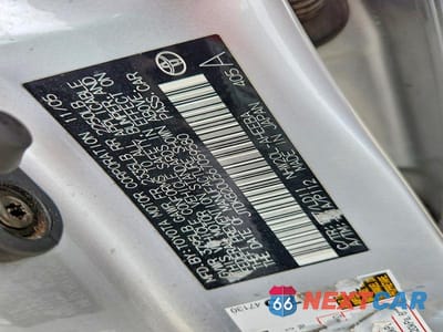 Zdjęcie 12 z 12 samochodu: 2006 TOYOTA PRIUS BASE VIN:JTDKB20U567059580 - miniatura