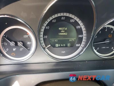 Zdjęcie 9 z 12 samochodu: 2011 MERCEDES-BENZ C 300 VIN:WDDGF5EB0BA508217 - miniatura