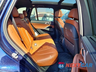 Zdjęcie 11 z 14 samochodu: 2026 BMW X5 XDRIVE50E VIN:5UX43EU02T9111048 - miniatura