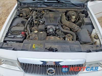 Zdjęcie 11 z 12 samochodu: 2004 MERCURY GRAND MARQUIS LS VIN:2MEFM75W54X655443 - miniatura