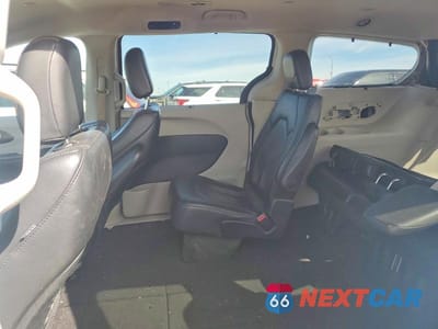 Zdjęcie 11 z 13 samochodu: 2019 CHRYSLER PACIFICA TOURING L VIN:2C4RC1BG3KR539803 - miniatura