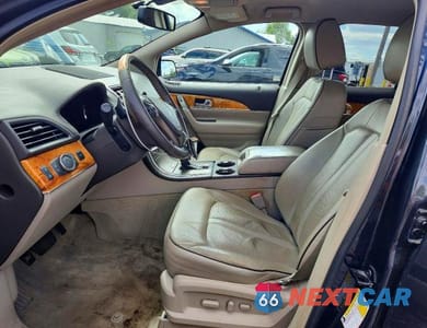 Zdjęcie 7 z 12 samochodu: 2014 LINCOLN MKX VIN:2LMDJ6JK6EBL20110 - miniatura