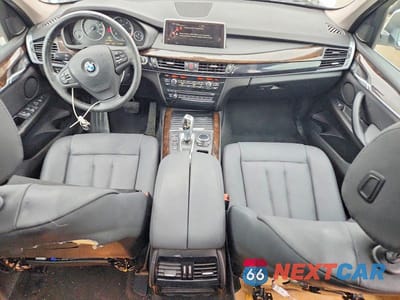 Zdjęcie 8 z 14 samochodu: 2014 BMW X5 XDRIVE35D VIN:5UXKS4C50E0J94729 - miniatura