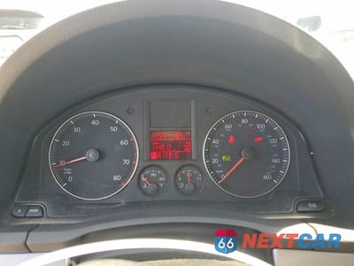 Zdjęcie 9 z 12 samochodu: 2007 VOLKSWAGEN JETTA 2.5 OPTION PACKAGE 1 VIN:3VWRF71K67M098244 - miniatura