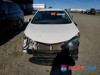 Piąte zdjęcie samochodu w środku: 2016 TOYOTA COROLLA VIN:5YFBURHE6GP450026 - miniatura
