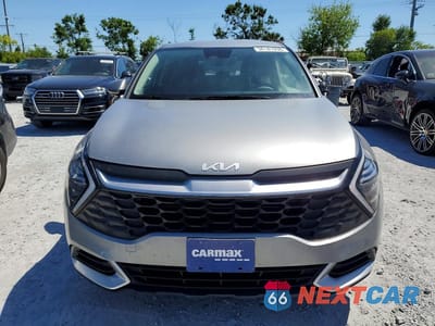 Piąte zdjęcie samochodu w środku: 2024 KIA SPORTAGE LX VIN:KNDPU3DF6R7275881 - miniatura
