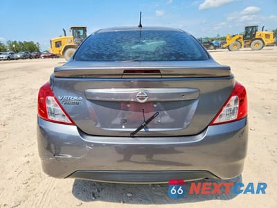Zdjęcie 6 z 13 samochodu: 2018 NISSAN VERSA S PLUS VIN:3N1CN7AP6JL853867 - miniatura