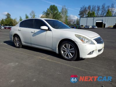 Czwarte zdjęcie samochodu z boku: 2010 INFINITI G37 SEDAN BASE VIN:JN1CV6APXAM403199 - miniatura