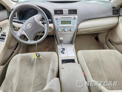 Zdjęcie 8 z 13 samochodu: 2009 TOYOTA CAMRY LE VIN:4T1BE46KX9U304674 - miniatura
