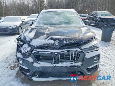 Piąte zdjęcie samochodu w środku: 2019 BMW X1 XDRIVE28I VIN:WBXHT3C58K5L90910 - miniatura