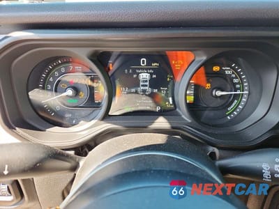 Zdjęcie 9 z 11 samochodu: 2024 JEEP WRANGLER 4XE VIN:1C4RJXN61RW154429 - miniatura