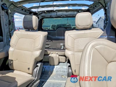 Zdjęcie 10 z 14 samochodu: 2024 LINCOLN NAVIGATOR RESERVE VIN:5LMJJ2LG6REL05114 - miniatura