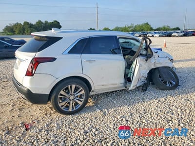 Trzecie zdjęcie samochodu z tyłu: 2023 CADILLAC XT5 PREMIUM LUXURY VIN:1GYKNCRS6PZ197921 - miniatura