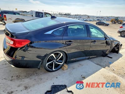Trzecie zdjęcie samochodu z tyłu: 2022 HONDA ACCORD SPORT VIN:1HGCV2F39NA024005 - miniatura