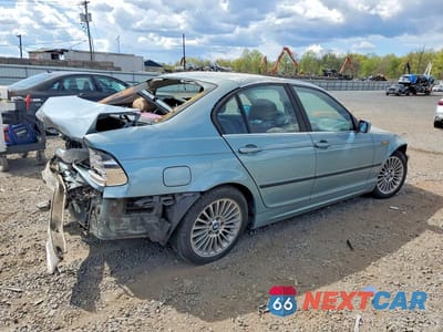 Trzecie zdjęcie samochodu z tyłu: 2002 BMW 330 I VIN:WBAEV53462KM20708 - miniatura