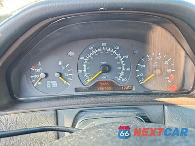 Zdjęcie 9 z 12 samochodu: 1997 MERCEDES-BENZ E 320 VIN:WDBJF55F4VA282916 - miniatura