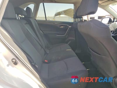 Zdjęcie 11 z 13 samochodu: 2022 TOYOTA RAV4 XLE VIN:2T3W1RFV3NC208621 - miniatura