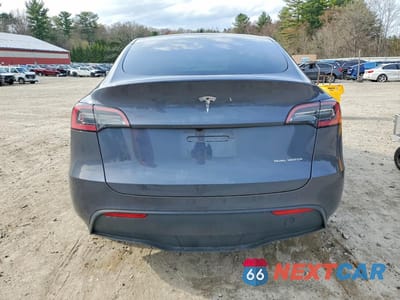 Zdjęcie 6 z 14 samochodu: 2023 TESLA MODEL Y VIN:7SAYGDEE7PA207894 - miniatura