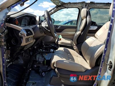 Zdjęcie 7 z 14 samochodu: 2024 LINCOLN NAVIGATOR RESERVE VIN:5LMJJ2LG6REL05114 - miniatura