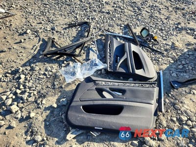 Zdjęcie 12 z 13 samochodu: 2016 BMW 528 XI VIN:WBA5A7C54GG642867 - miniatura