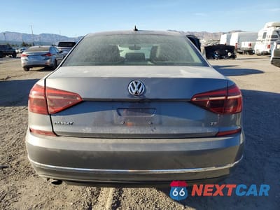Zdjęcie 6 z 12 samochodu: 2019 VOLKSWAGEN PASSAT WOLFSBURG VIN:1VWLA7A39KC002386 - miniatura