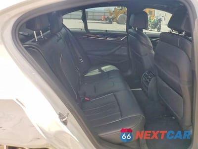 Zdjęcie 10 z 12 samochodu: 2019 BMW M550XI VIN:WBAJB9C54KB464133 - miniatura