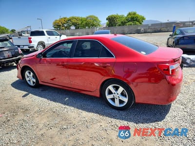 Drugie zdjęcie samochodu z przodu: 2012 TOYOTA CAMRY SE VIN:4T1BF1FK9CU504013 - miniatura