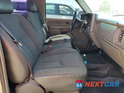 Zdjęcie 10 z 12 samochodu: 1999 CHEVROLET SILVERADO C1500 VIN:1GCEC14T1XZ192395 - miniatura