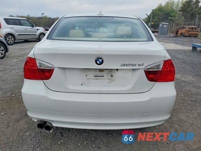 Zdjęcie 6 z 12 samochodu: 2011 BMW 328 I VIN:WBAPH7G52BNN04585 - miniatura