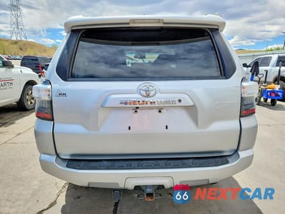 Zdjęcie 6 z 13 samochodu: 2016 TOYOTA 4RUNNER SR5 PREMIUM VIN:JTEBU5JR7G5345896 - miniatura