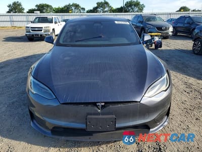 Piąte zdjęcie samochodu w środku: 2023 TESLA MODEL S VIN:5YJSA1E62PF522519 - miniatura