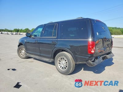 Drugie zdjęcie samochodu z przodu: 2002 FORD EXPEDITION EDDIE BAUER VIN:1FMRU17L12LA50243 - miniatura