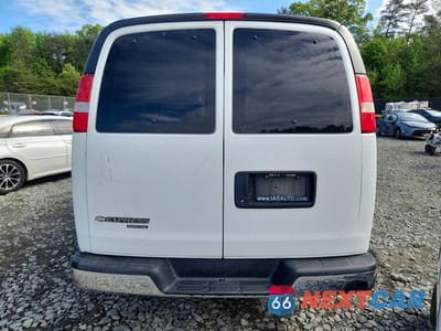 Zdjęcie 6 z 13 samochodu: 2016 CHEVROLET EXPRESS G3500 LT VIN:1GAZGPFG8G1289335 - miniatura