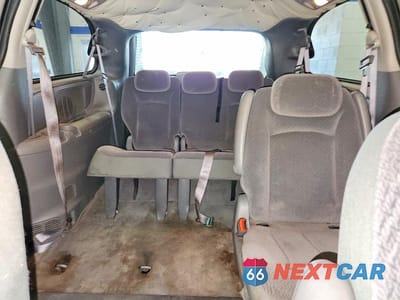 Zdjęcie 10 z 14 samochodu: 2005 DODGE GRAND CARAVAN SXT VIN:2D4GP44L35R482212 - miniatura