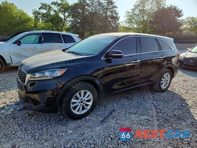 2019 KIA SORENTO L 5XYPG4A33KG578066 - główne zdjęcie licytacji z USA - miniatura