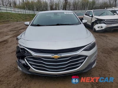 Piąte zdjęcie samochodu w środku: 2022 CHEVROLET MALIBU LT VIN:1G1ZD5ST6NF170344 - miniatura