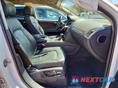 Zdjęcie 7 z 14 samochodu: 2015 AUDI Q7 TDI PREMIUM PLUS VIN:WA1LMAFE5FD029290 - miniatura