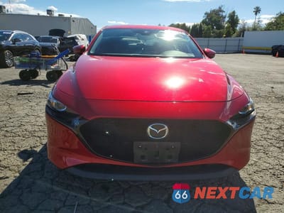 Piąte zdjęcie samochodu w środku: 2022 MAZDA 3 SELECT VIN:JM1BPAKL1N1506777 - miniatura