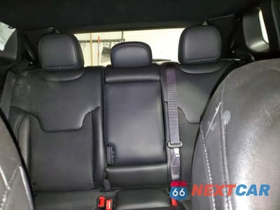 Zdjęcie 10 z 13 samochodu: 2025 JEEP COMPASS LATITUDE VIN:3C4NJDBN5ST617001 - miniatura
