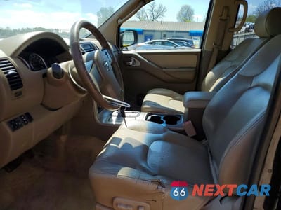 Zdjęcie 7 z 13 samochodu: 2005 NISSAN PATHFINDER XE VIN:5N1AR18W45C772365 - miniatura