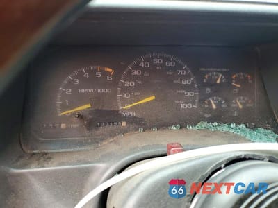 Zdjęcie 9 z 12 samochodu: 1996 CHEVROLET GMT-400 K2500 VIN:1GCGK24R1TZ159526 - miniatura