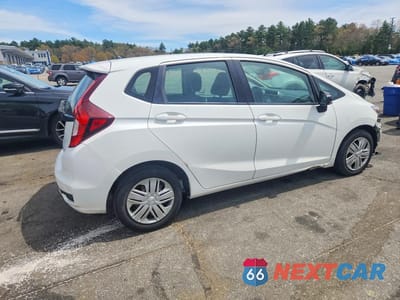 Trzecie zdjęcie samochodu z tyłu: 2018 HONDA FIT LX VIN:3HGGK5H42JM734068 - miniatura