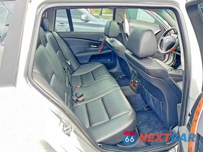 Zdjęcie 6 z 10 samochodu: 2006 BMW 530 XIT VIN:WBANN73586CN00306 - miniatura