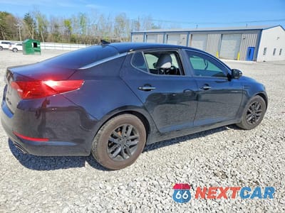 Trzecie zdjęcie samochodu z tyłu: 2012 KIA OPTIMA LX VIN:5XXGM4A77CG052220 - miniatura