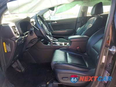 Zdjęcie 7 z 13 samochodu: 2017 KIA SPORTAGE EX VIN:KNDPNCAC9H7229600 - miniatura