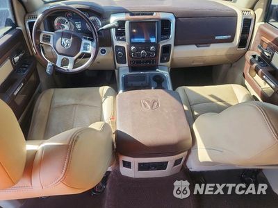Zdjęcie 8 z 12 samochodu: 2018 RAM 2500 LARAMIE VIN:3C6UR5NJ1JG224405 - miniatura