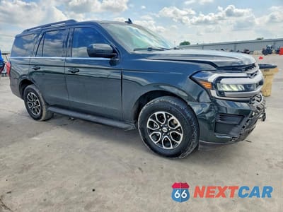 Czwarte zdjęcie samochodu z boku: 2022 FORD EXPEDITION XLT VIN:1FMJU1HT3NEA63466 - miniatura
