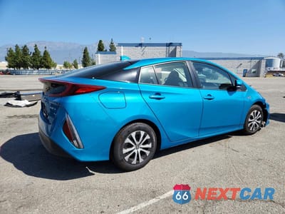 Trzecie zdjęcie samochodu z tyłu: 2022 TOYOTA PRIUS PRIME XLE VIN:JTDKAMFP0N3202053 - miniatura