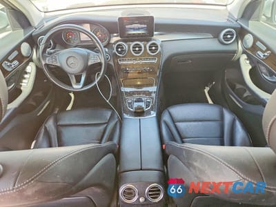 Zdjęcie 8 z 13 samochodu: 2016 MERCEDES-BENZ GLC 300 4MATIC VIN:WDC0G4KB8GF011749 - miniatura